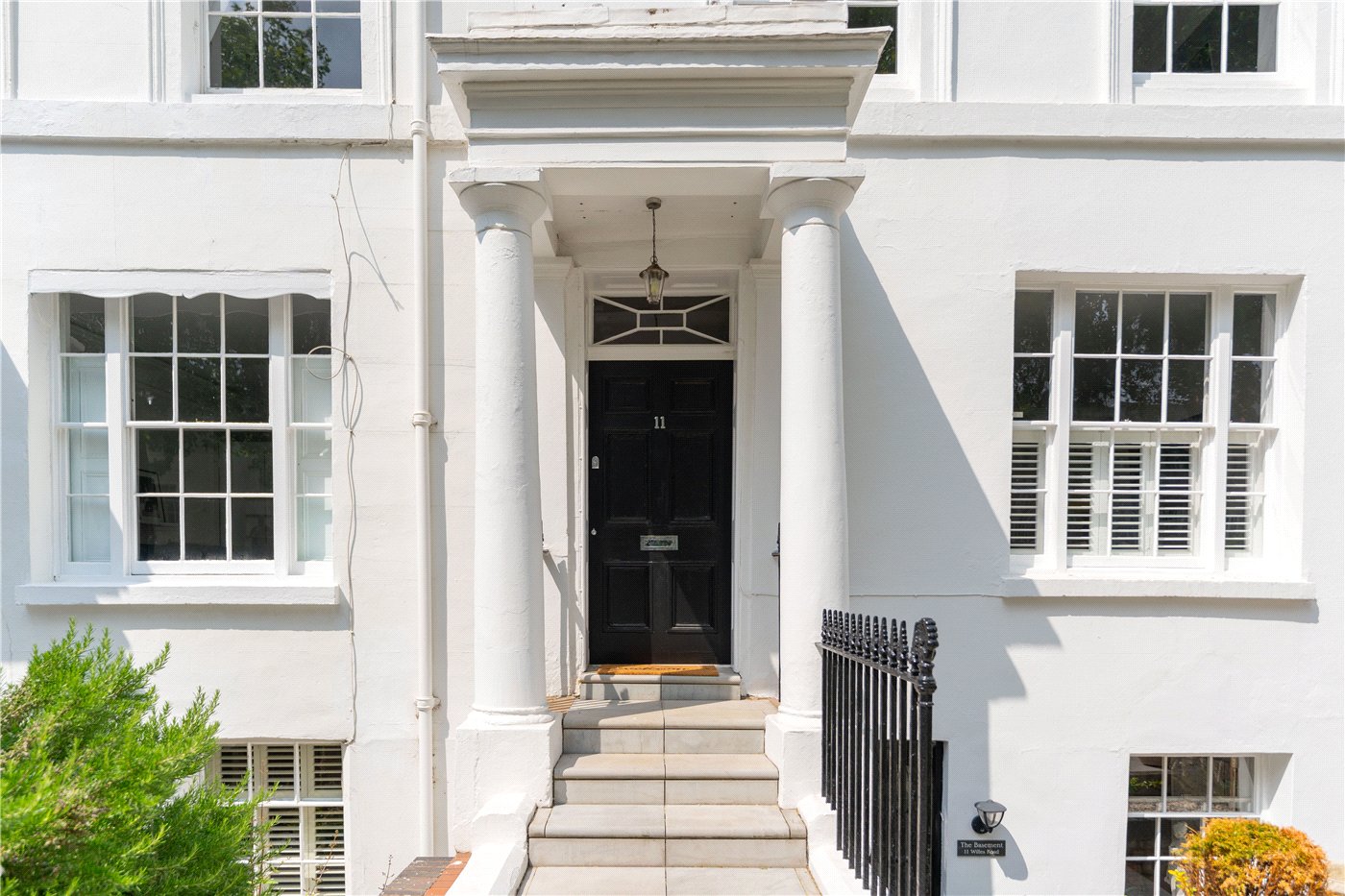Front Pillars